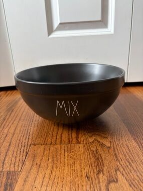 Rae Dunn Large MIX Large Mixing Bowl Ceramic Black